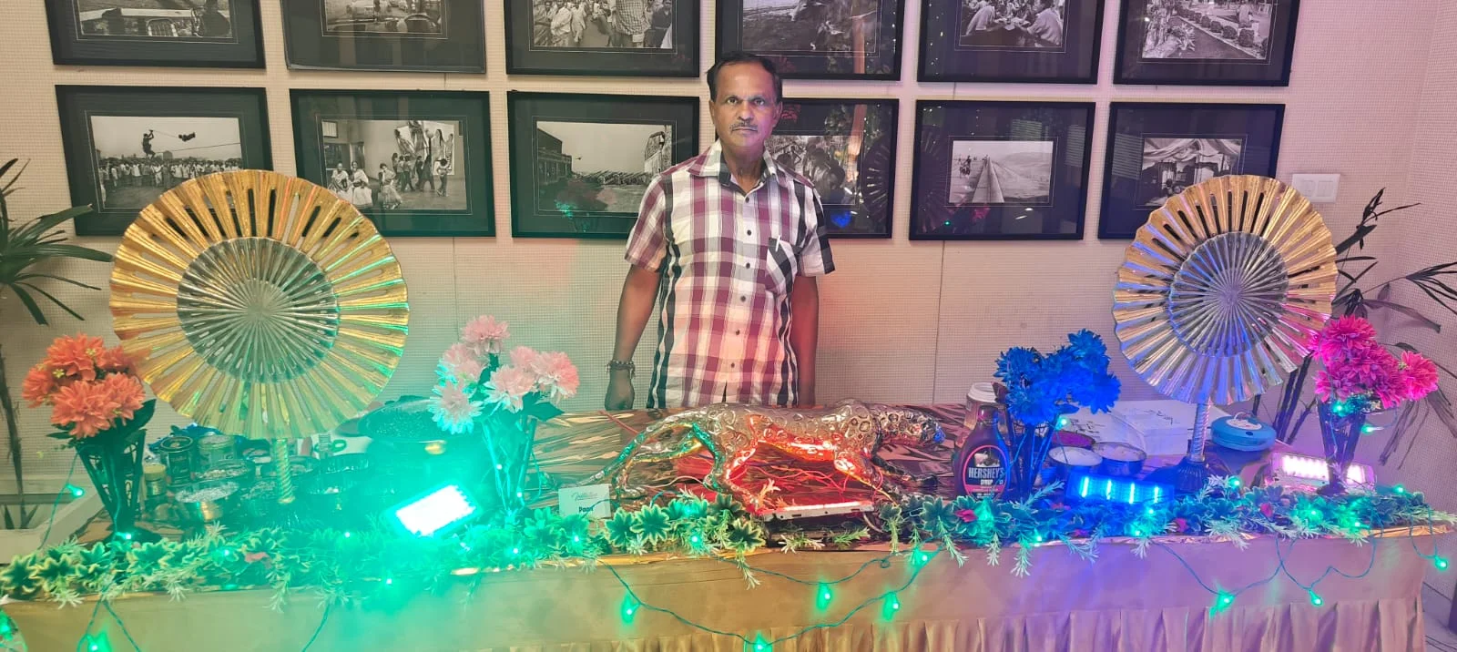 Event decor with neon lights and fan decorations